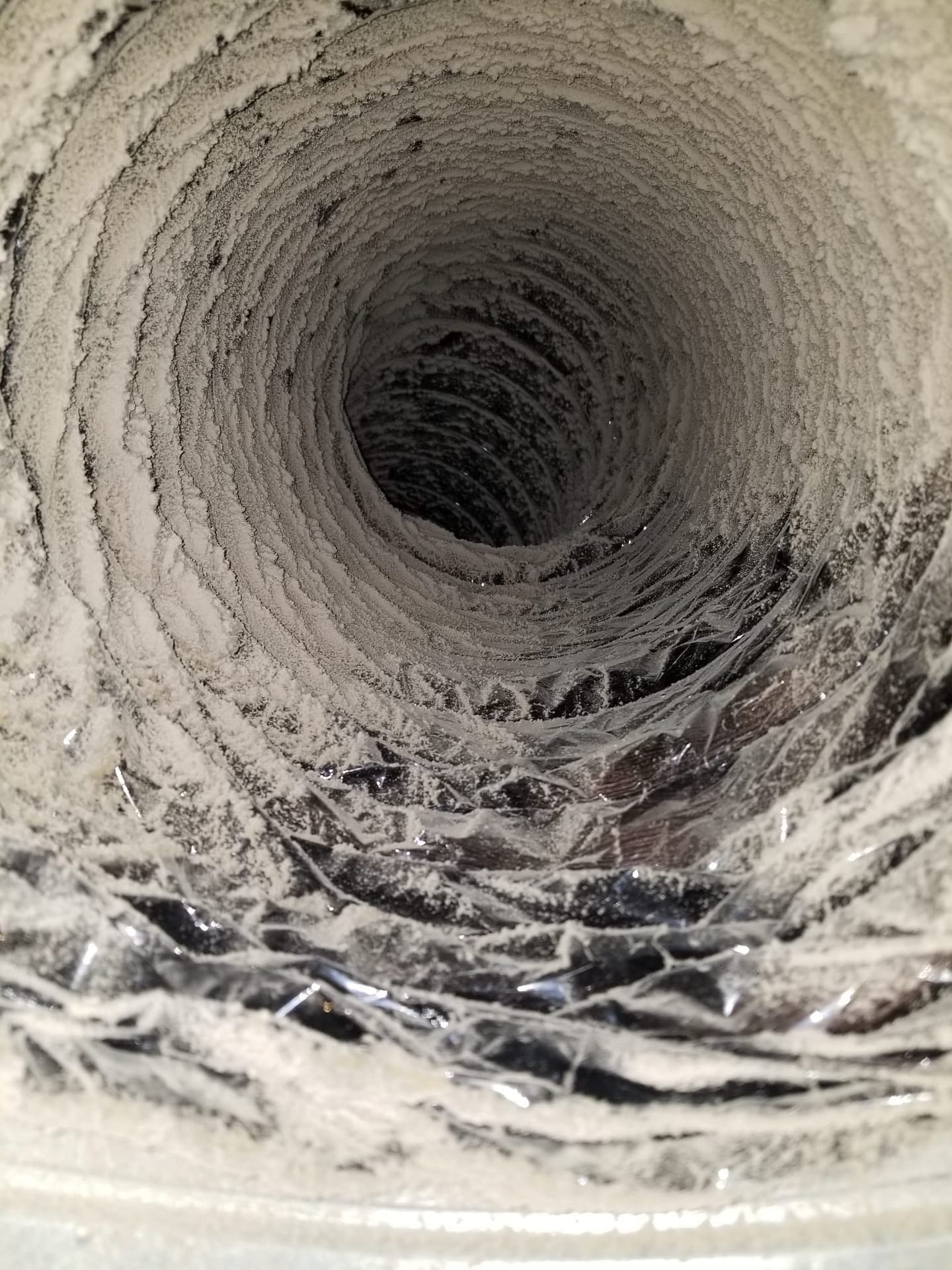 air duct before cleaning